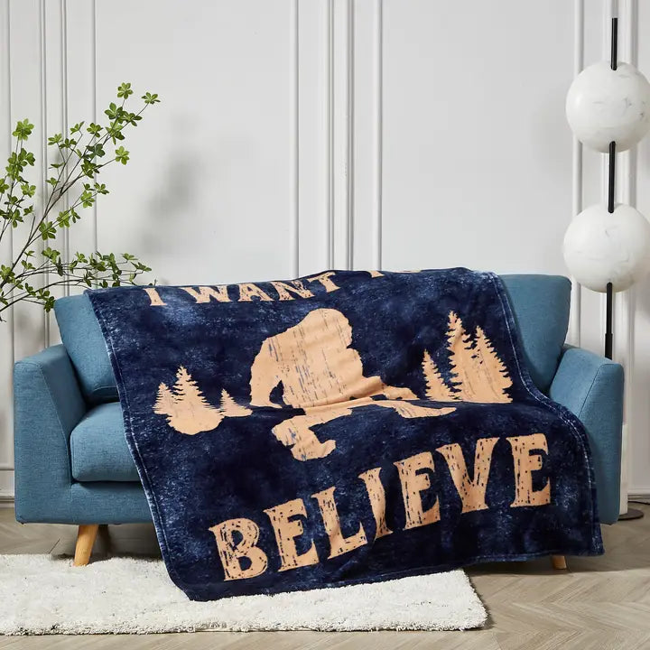 "Sasquatch (I Want To Believe)" 1-Ply Faux Fur Blanket